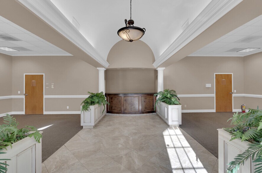 More Photos Of 229 Longtown Rd, Columbia Medical For Lease