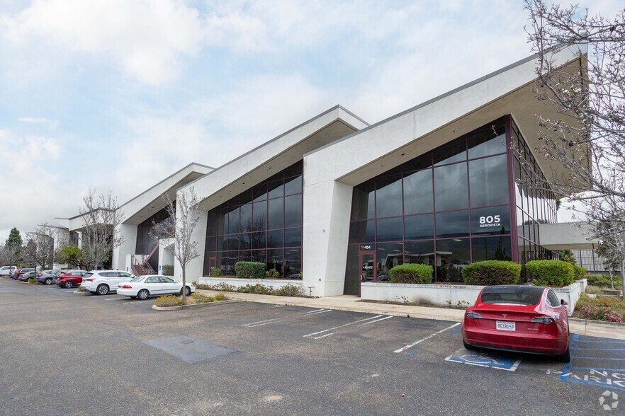 More Photos Of 805 Aerovista Pl, San Luis Obispo Office For Sale