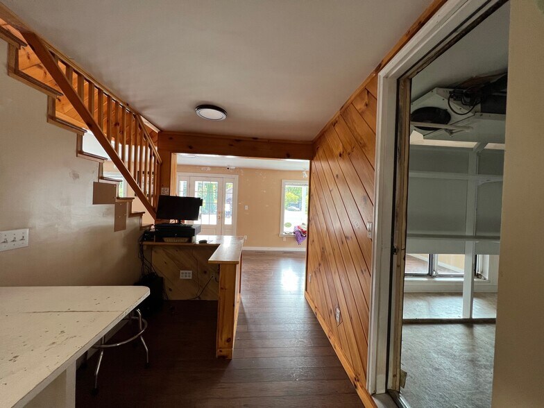 More Photos Of 75 Montcalm St, Ticonderoga Office Residential For Sale