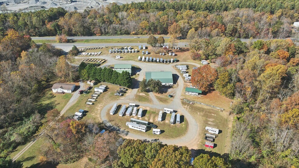 More Photos Of 9932 Seminole Trl, Ruckersville Auto Dealership For Sale