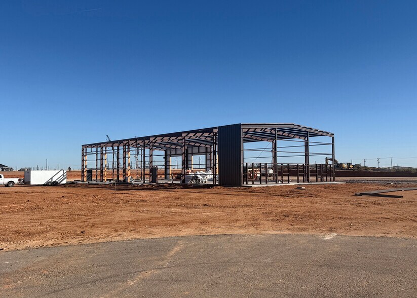 More Photos Of 5116 CR 131, Midland Warehouse For Sale