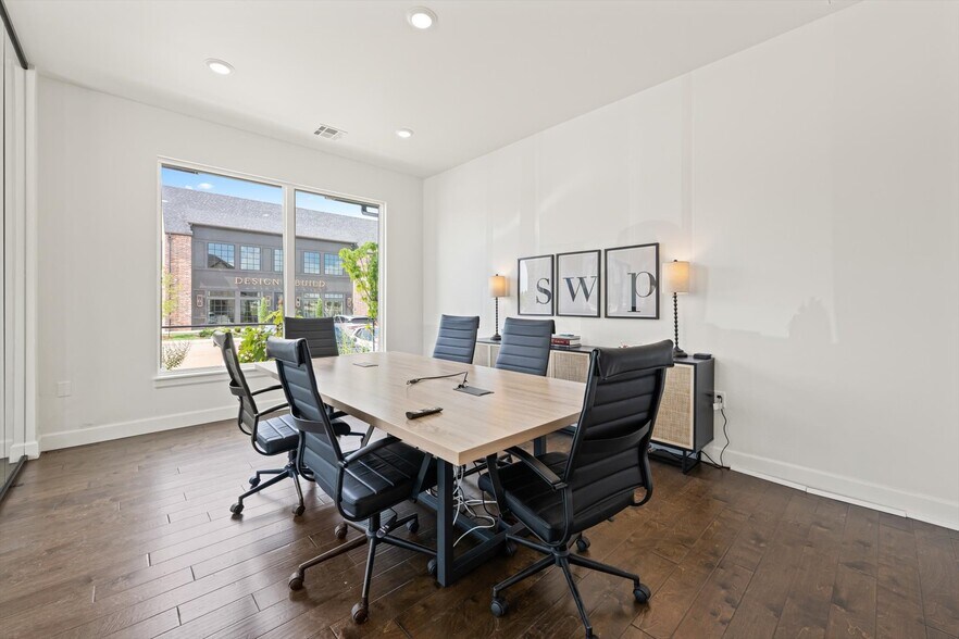 More Photos Of 3165 N Sooner Rd, Edmond Office For Sale