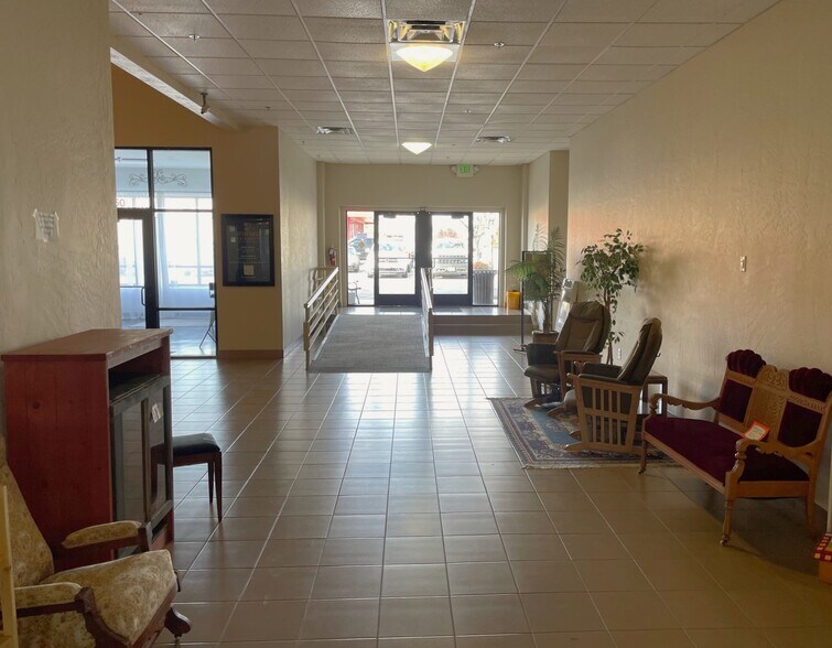 More Photos Of 524 Cleveland Blvd, Caldwell Office For Lease