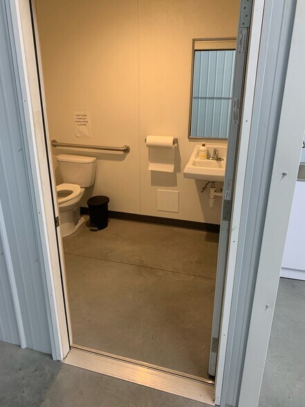 More Photos Of 4389 N Long Rd, Columbus Coworking Space