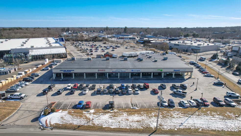 More Photos Of 165 Westgate Dr, Brockton Unknown For Lease