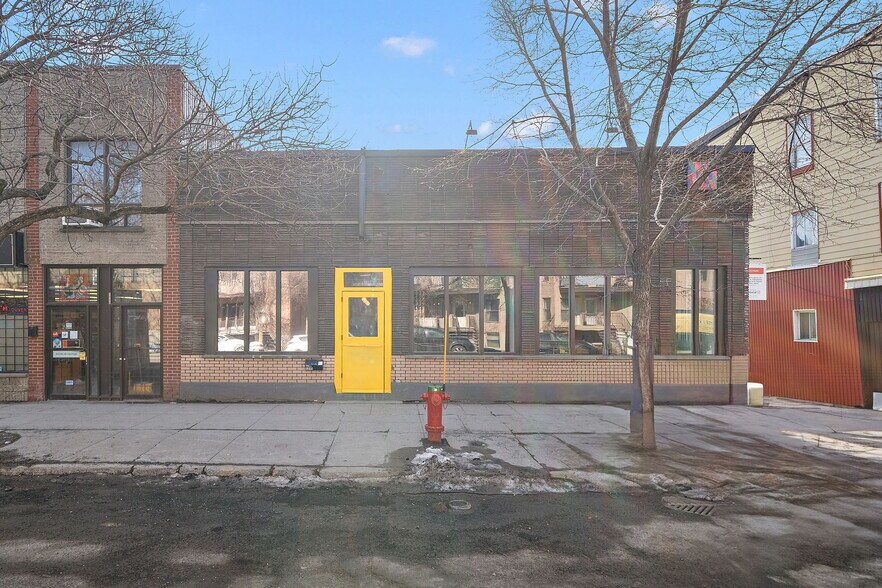 More Photos Of 5090-5092 St Notre-Dame O, Montréal General Retail For Sale