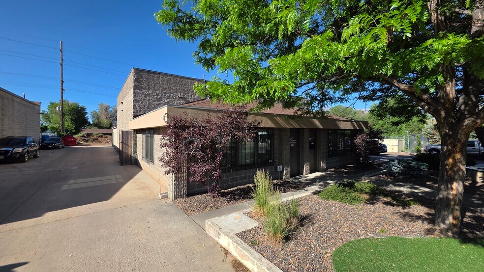 More Photos Of 69 Sunflower Rd, Colorado Springs Warehouse For Lease