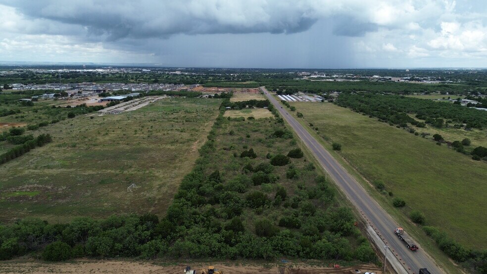 More Photos Of 225 E South 27th St, Abilene Land For Sale