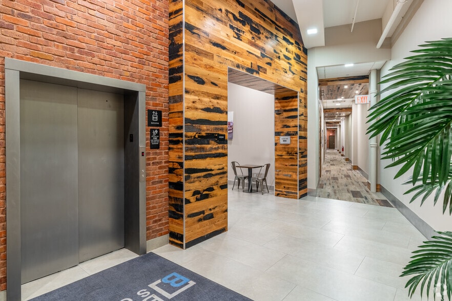 More Photos Of 50-05 Metropolitan Ave, Ridgewood Loft Creative Space For Lease