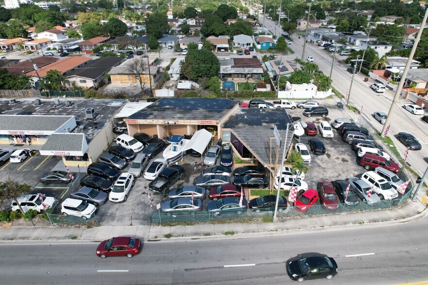 More Photos Of 595 E 9th St, Hialeah Auto Dealership For Sale