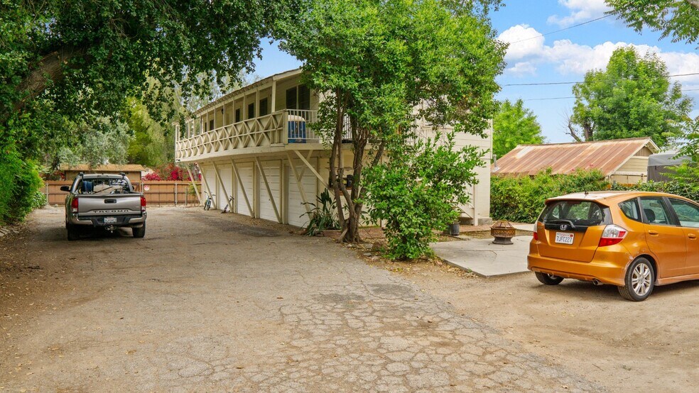 More Photos Of 230 S Buena Vista St, Redlands Apartments For Sale