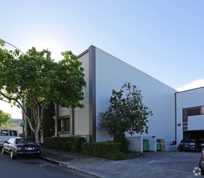 More Photos Of 99-075 Koaha Way, Aiea Warehouse For Sale