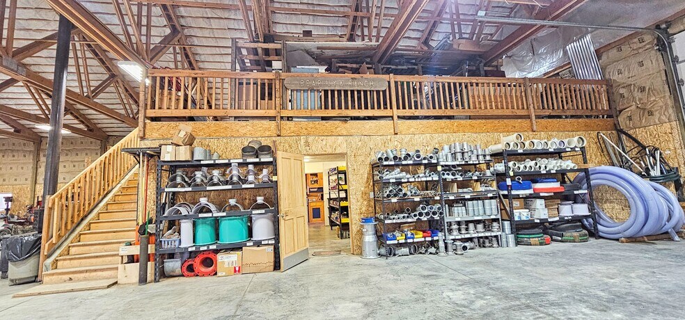 More Photos Of 115 Williams Creek Rd, Salmon Warehouse For Sale