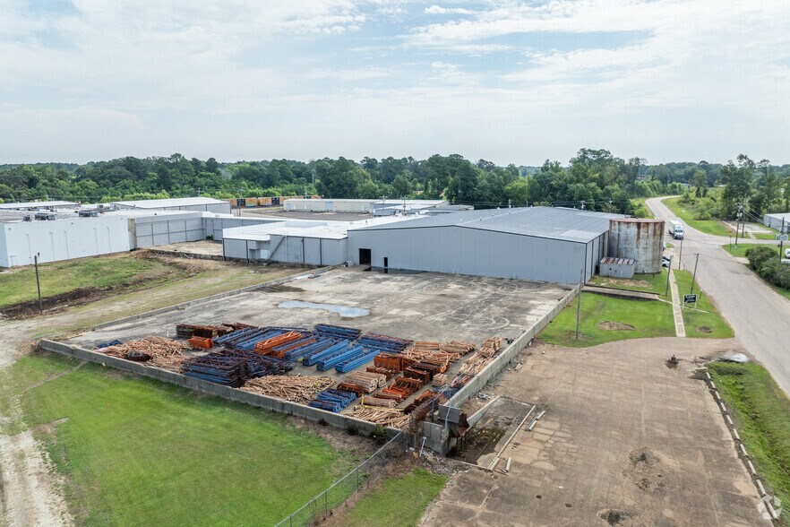 More Photos Of 1125 Weems St, Jackson Refrigeration Cold Storage For Lease