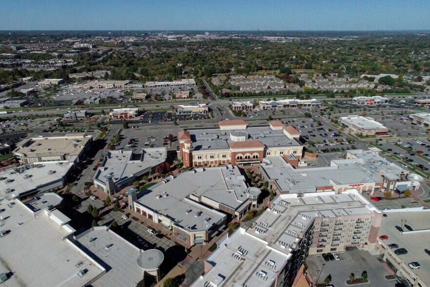 More Photos Of 135th St And Metcalf Ave, Overland Park Unknown For Lease