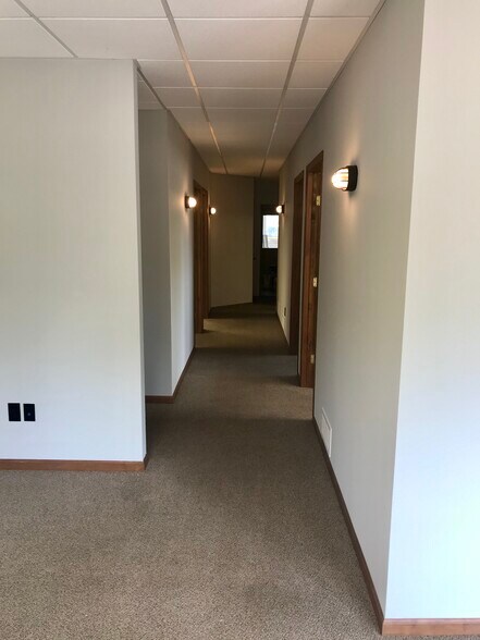 More Photos Of 22417 Hwy 6, Deerwood Warehouse For Lease