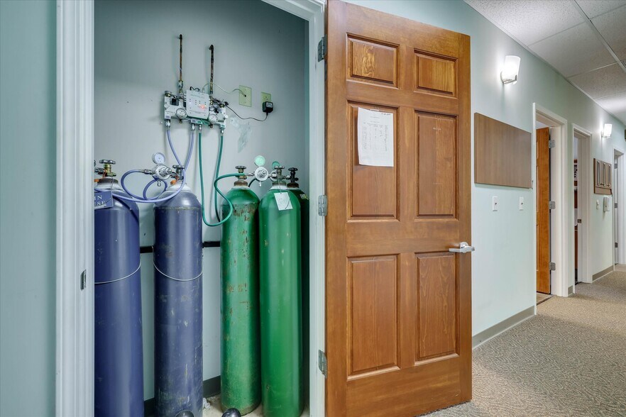 More Photos Of 1466 Columbia Hwy N, Aiken Medical For Sale