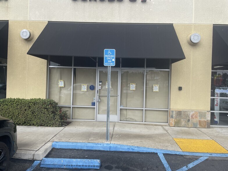 More Photos Of 31364 Hampton Rd, Yucaipa Storefront For Lease