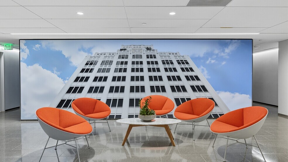 More Photos Of 114 W 7th St, Austin Office For Lease