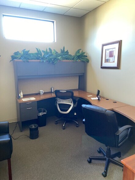 More Photos Of 12363 Hampton Park Blvd, Tampa Office For Lease
