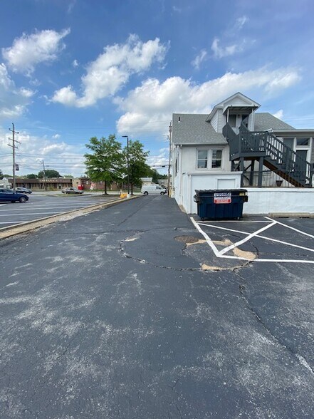 More Photos Of 4106-4114 Edgmont Ave, Brookhaven Storefront Retail Office For Lease