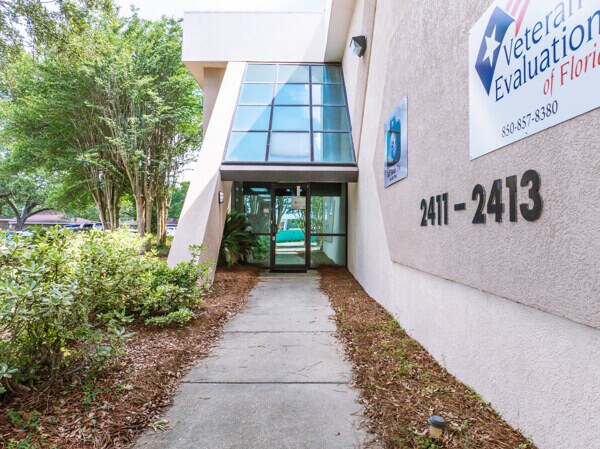 More Photos Of 2411-2413 Executive Plaza Rd, Pensacola Medical For Lease