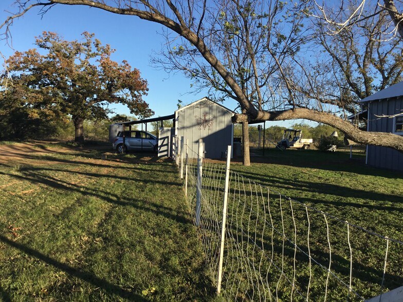 More Photos Of 629 Elliott Rd, London Land For Sale