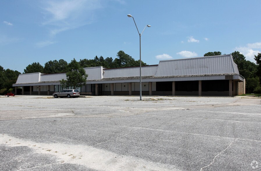 Primary Photo Of 103-109 Vandora Springs Rd, Garner Unknown For Lease