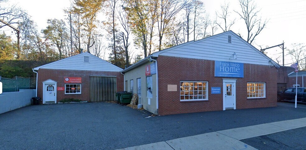 Primary Photo Of 121 Kings Rd, Madison Freestanding For Lease