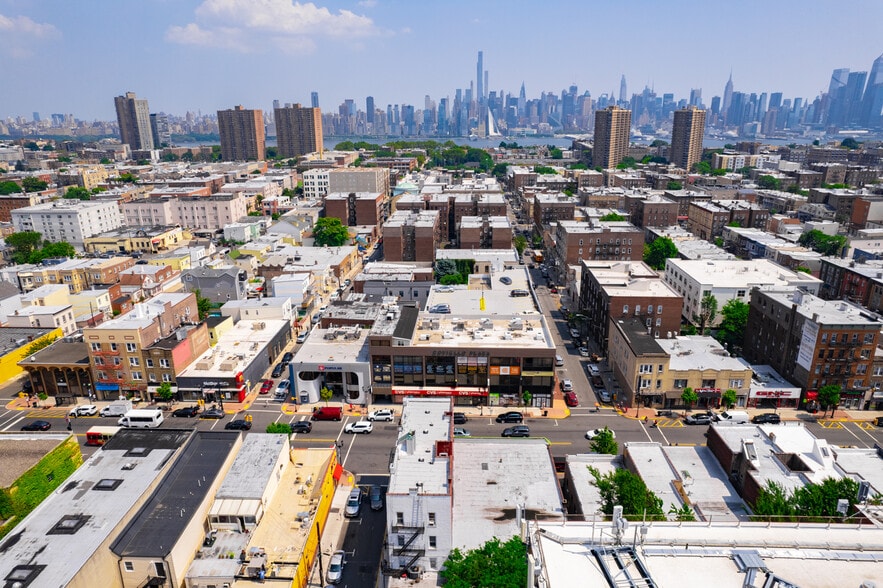 More Photos Of 5300-5306 Bergenline Ave, West New York Freestanding For Lease