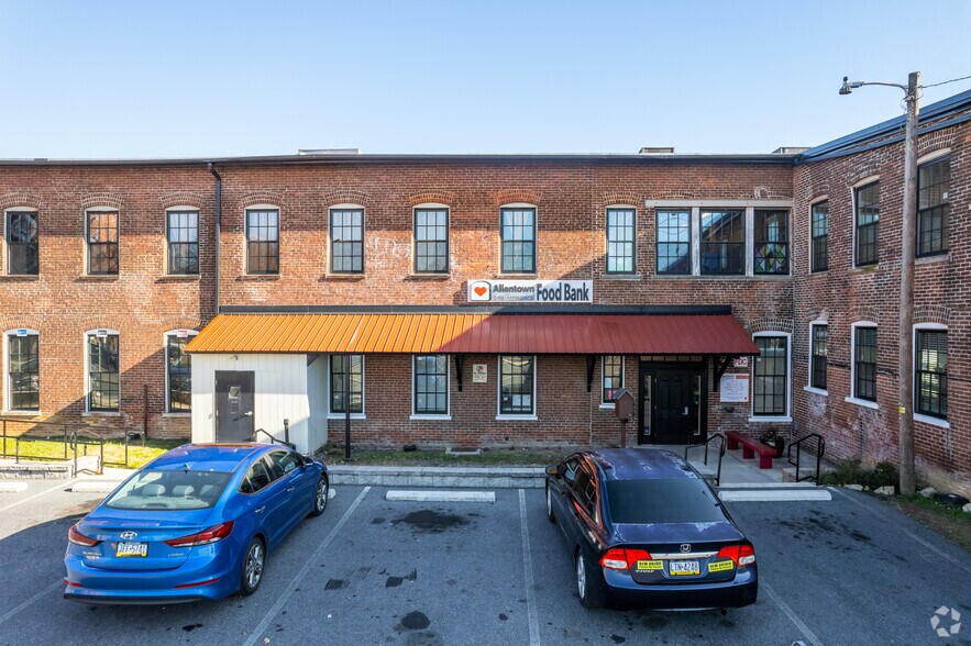 More Photos Of 417-431 N 14th St, Allentown Office For Sale