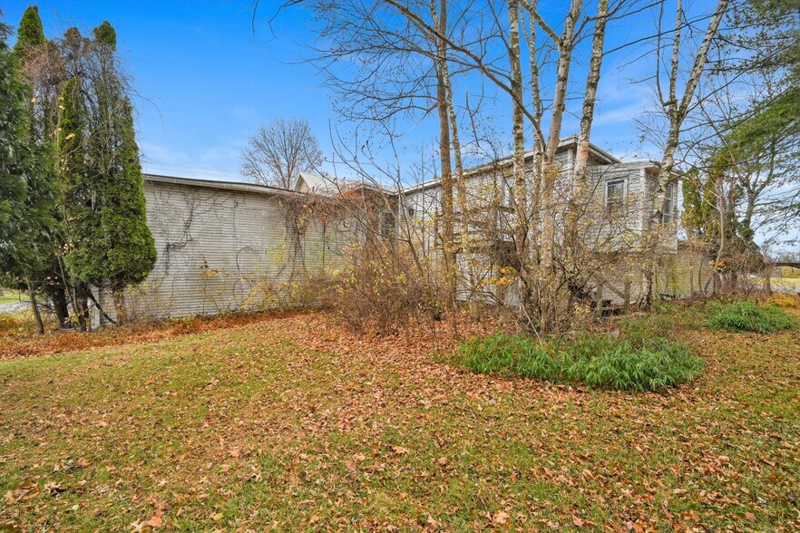 More Photos Of 349 Huffs Church Rd, Mertztown Restaurant For Sale