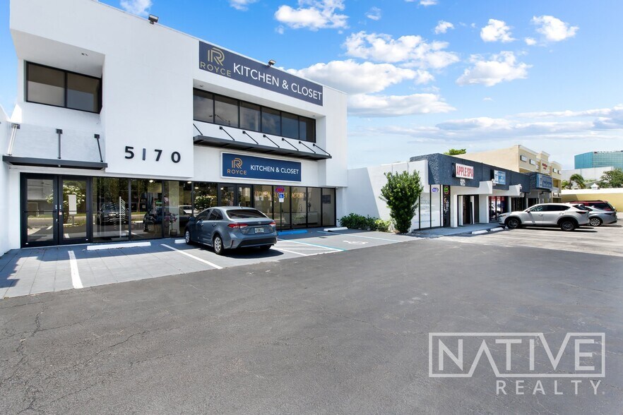 More Photos Of 5170 N Federal Hwy, Fort Lauderdale Storefront Retail Office For Lease