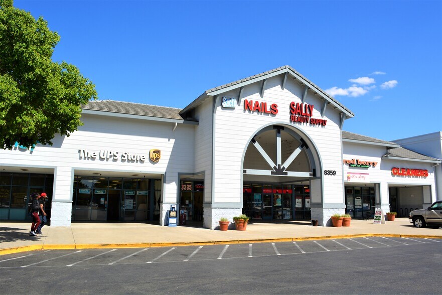 More Photos Of 8359 Elk Grove Florin Rd, Sacramento Storefront Retail Office For Lease