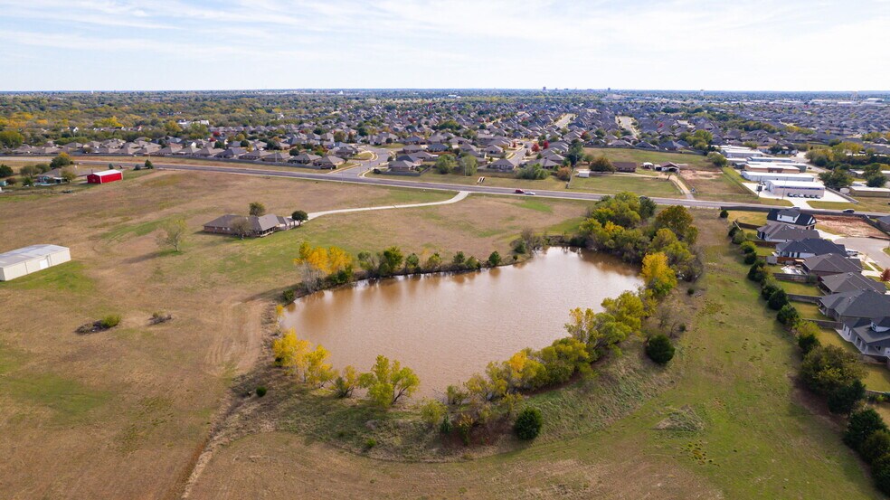 More Photos Of 301 W Tecumseh Rd, Norman Land For Sale