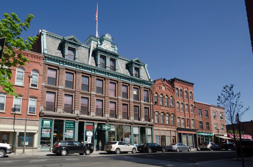 Primary Photo Of 185-193 High St, Holyoke Office For Sale