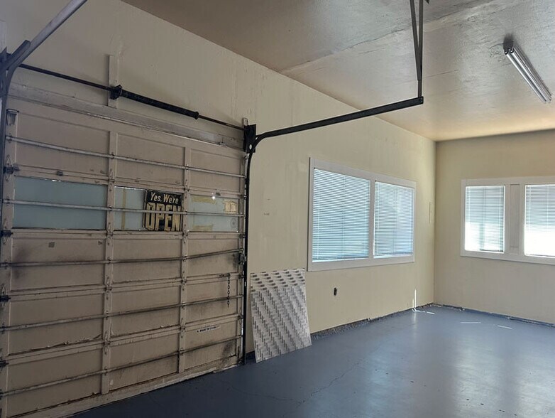 More Photos Of 19648-19652 Mission Blvd, Hayward Restaurant For Sale