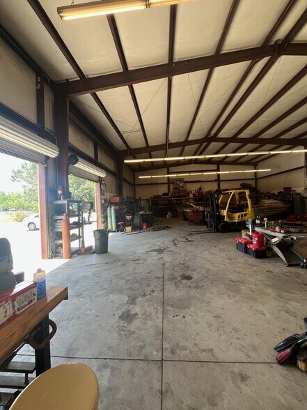More Photos Of 190 Bronz Glow Way, Saint Augustine Warehouse For Lease