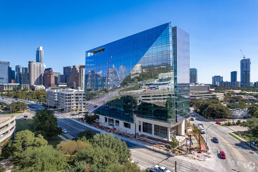 More Photos Of 401 S 1st St, Austin Office For Lease