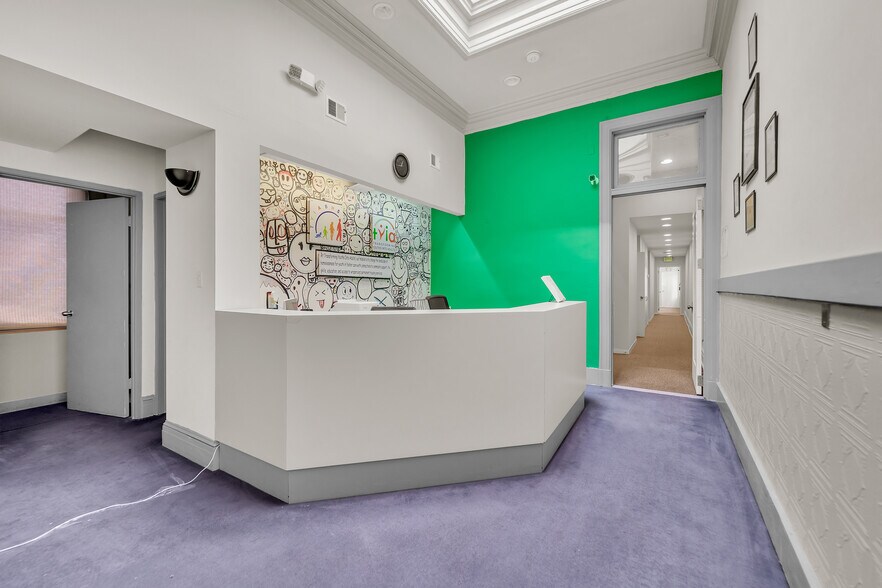 More Photos Of 518 N Charles St, Baltimore Storefront Retail Office For Sale