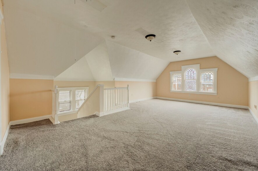 More Photos Of 4432 Pearl Rd, Cleveland Specialty For Sale