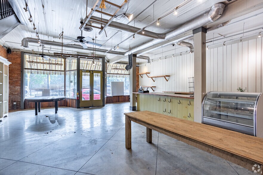 More Photos Of 3840 Highway 42, Locust Grove Restaurant For Sale
