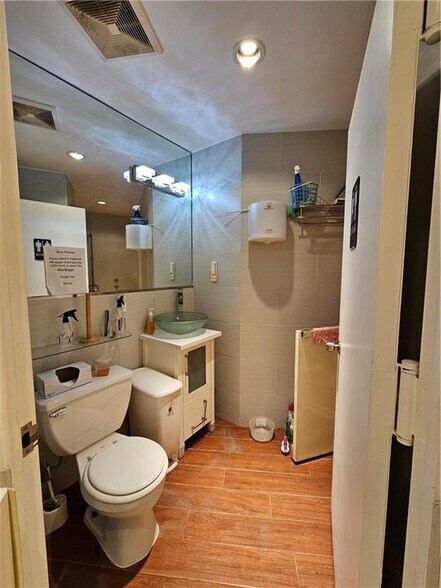 More Photos Of 5324 Metropolitan Ave, Ridgewood Apartments For Sale