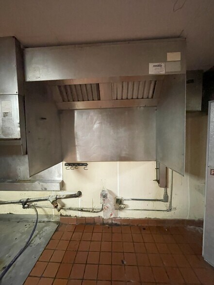 More Photos Of 2235 Burton Ln, Martinsville Fast Food For Lease