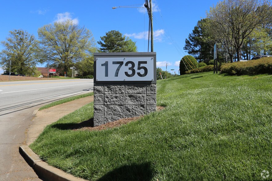 More Photos Of 1750 Founders Pky, Alpharetta Unknown For Lease