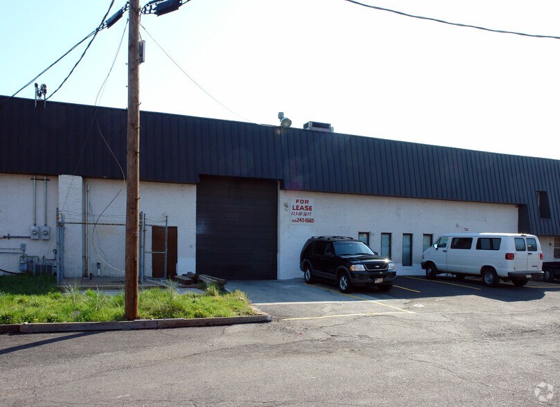 More Photos Of 721-729 Wicker Ave, Bensalem Manufacturing For Lease