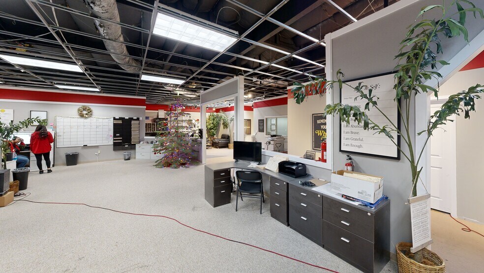 More Photos Of 12178 Tributary Point Dr, Rancho Cordova Freestanding For Sale