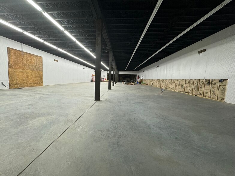 More Photos Of 613 N Main St, Piedmont Restaurant For Sale