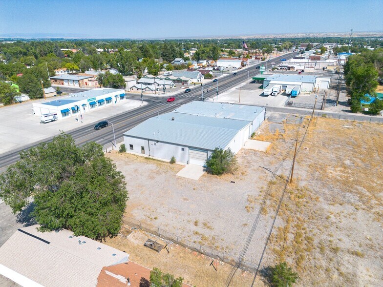 More Photos Of 801 W Main St, Riverton Warehouse For Sale