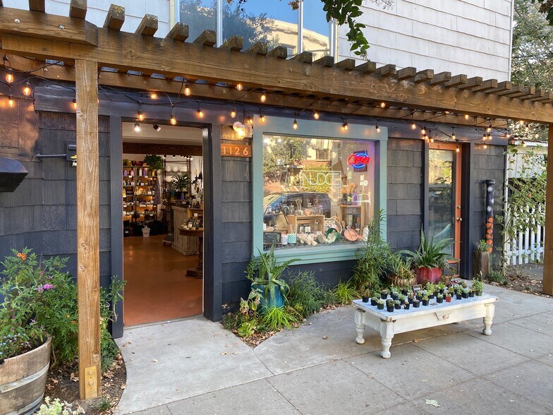 More Photos Of 1729-1731 L St, Sacramento Storefront Retail Office For Lease